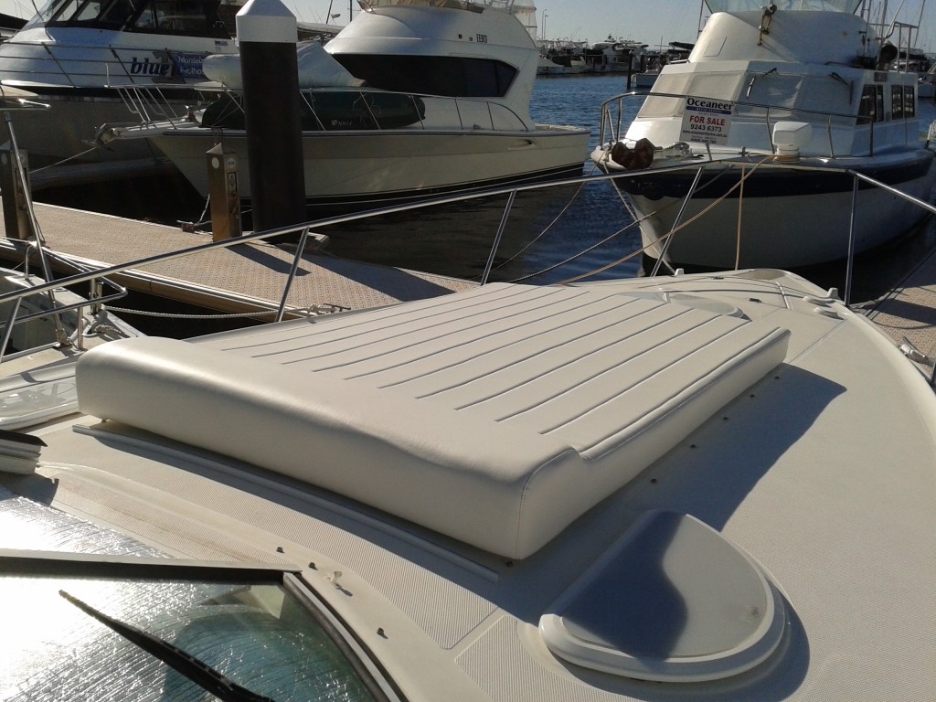 Fwd sun lounge Capri Prestige Marine Trimmers, Boat Covers Perth